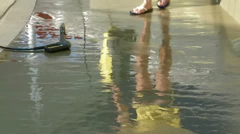 Mopping Vídeo Stock 22292610