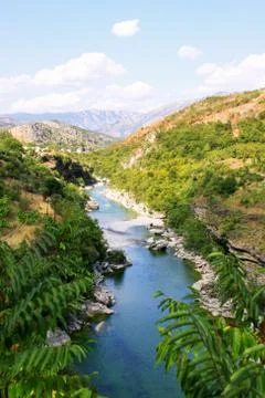 Moraca river under Rzaca mountain in Montenegro Foto stock
