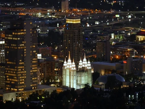Mormon and capitol night Vídeos de archivo 83603761