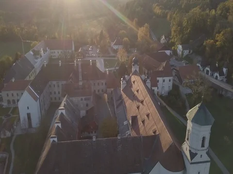 Morning monastery Vídeo Stock 81977276