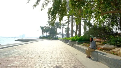 Morning view of Doha corniche walkway Video stock 125333473