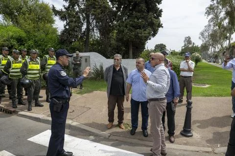 Moroccan activists protest over Ceuta and Melilla crossings in Rabat, Morocco -  Fotos Stock