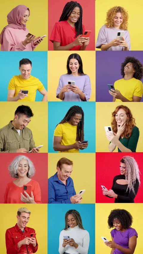 Mosaic of happy people using the mobile phone Vídeos de archivo 244762454