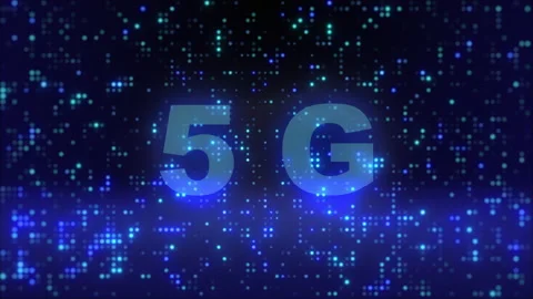 Mosaic motion geometric pattern with graphic show"5G"on dark blue screen. 스톡 동영상 152274695