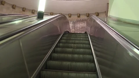Moscow metro 스톡 동영상 97666026