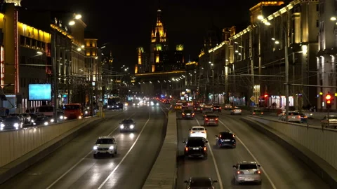 Moscow Night Traffic 動画素材 112749321