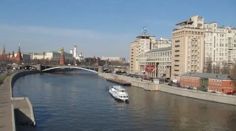 Moscow river Stockbeeldmateriaal 8837285