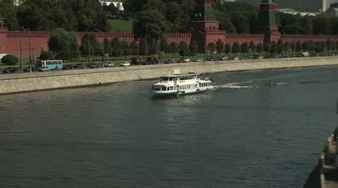 Moscow the river Stockbeeldmateriaal 10821189