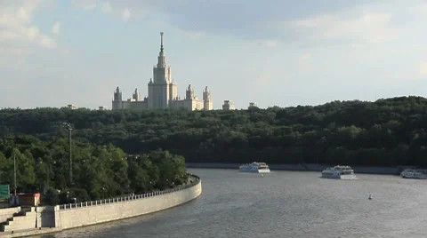 Moscow river &amp; MSU Stock Footage 7752488