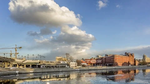 Moscow River, winter Stock Footage 105893092