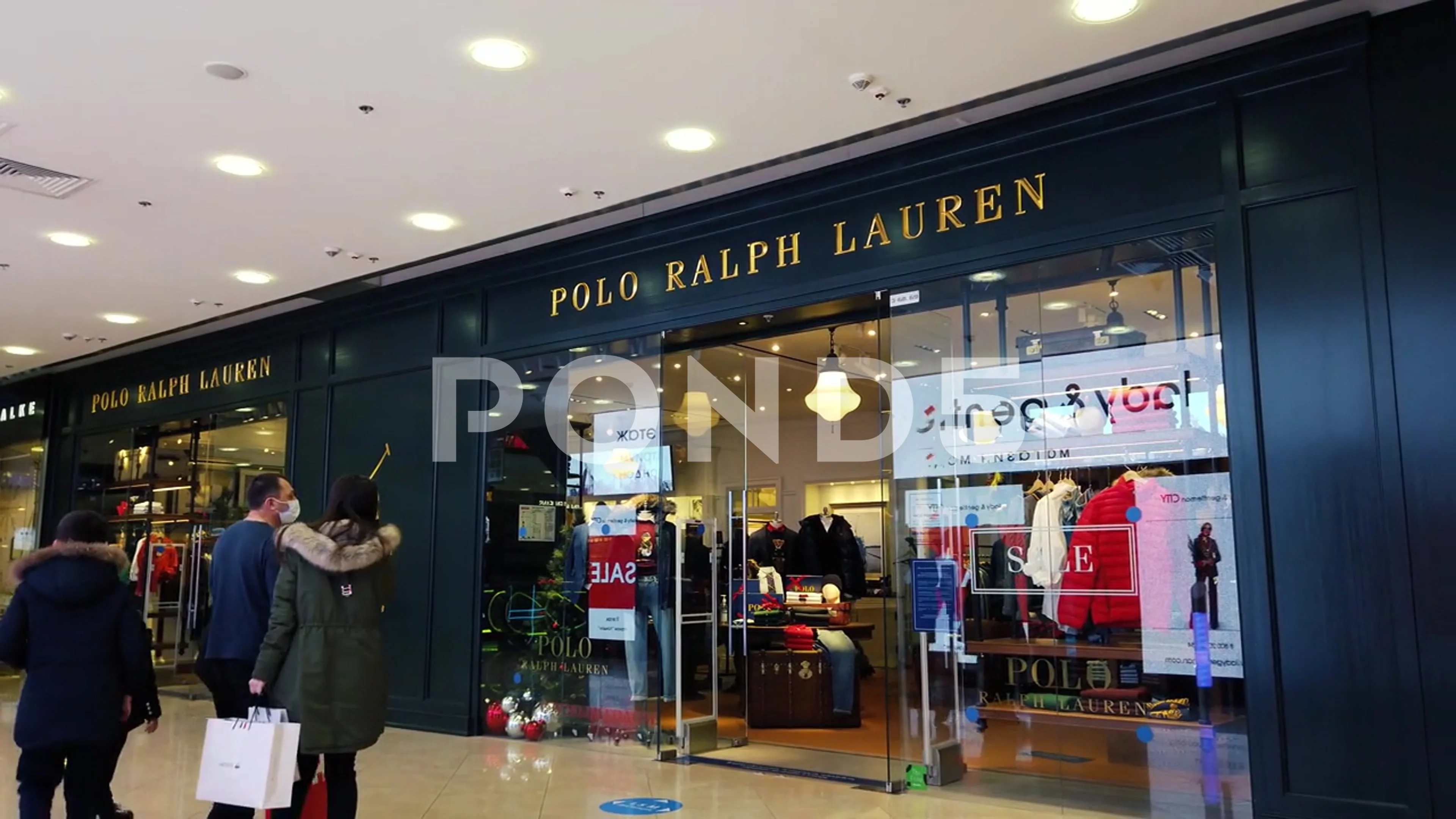 Polo Ralph Lauren Store Interior Stock Photos - Free & Royalty