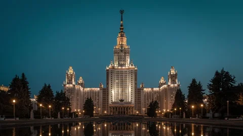 Moscow State University main building. The Lomonosov University. Iconic building Vídeo Stock 166242550