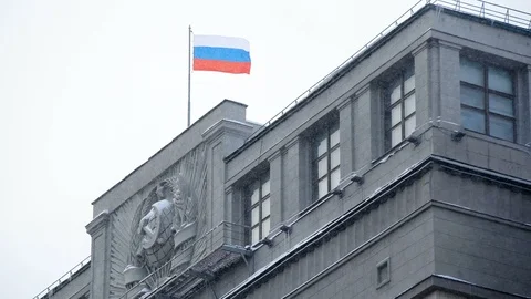 Moscow winter flag at the state Duma building Stock Footage 86162046