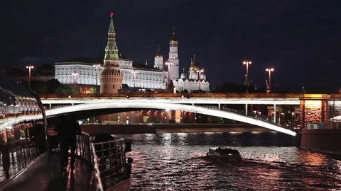 Moskva River from Boat by night Vídeos de archivo 84094408