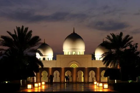 Mosque in Abu Dhabi Stock Photos