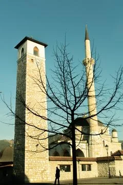 Mosque and old clock tower in Pljevlja, Montenegro 库存照片