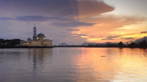 Mosque and sunset Stock Footage 104939672