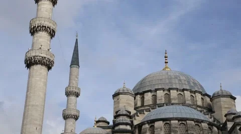 Mosque, background clouds. Istanbul Yeni Camii Stock Footage 64990769