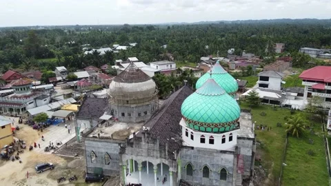 Mosque building with the condition of one house not yet finished Stock Footage 142302368