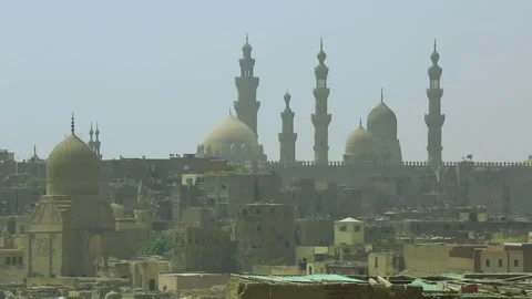 Mosque Madrasa of Sultan Hassan  Stock-Footage 255529165
