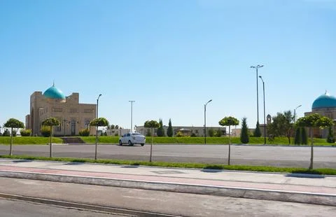 A mosque on the side of the road Stock Photos