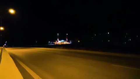 Mosque view from the highway Vidéo 136752392