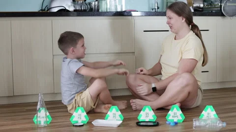 Mother and son high five. Stock Footage 293553864