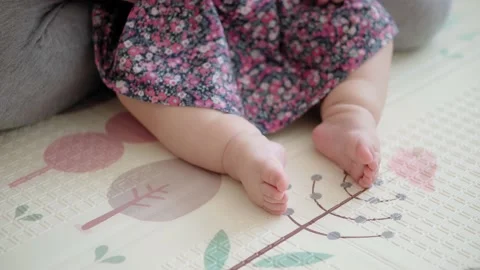 Mother caressing song active exercise child baby clap hands count fingers Video stock 149441599