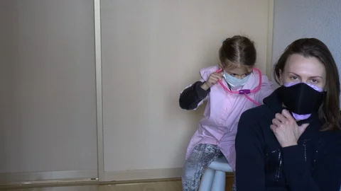 Mother daughter Stock Footage 128934489