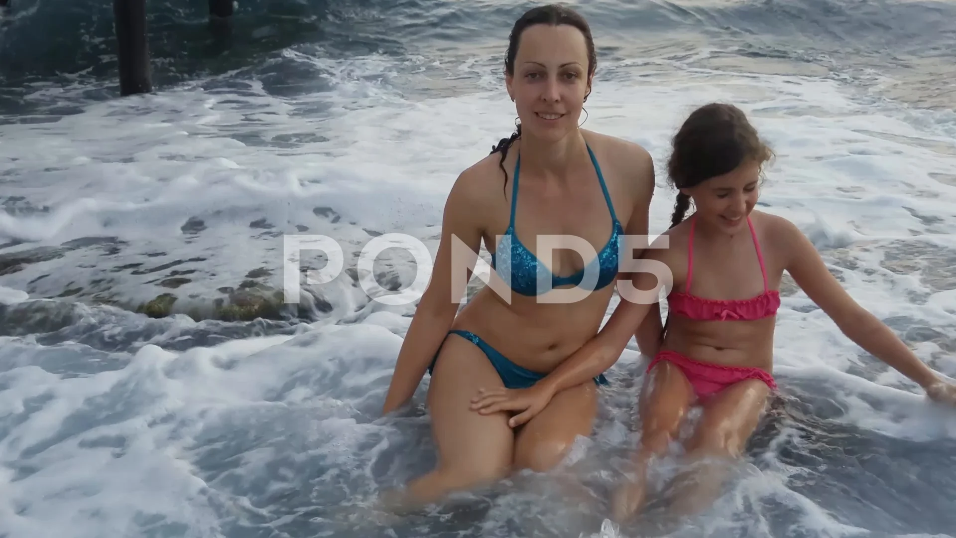 mommy and daughter swimming suits