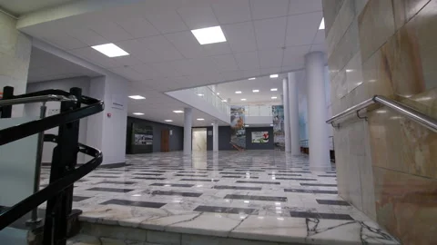 Motion above marble steps to large empty decorated hallway 動画素材 168290654