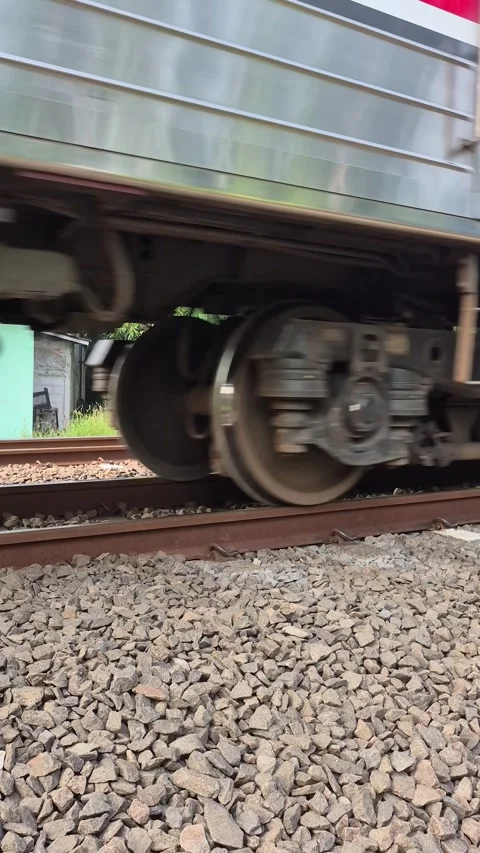 Motion blur of heavy steel train wheels Vidéo 338399780