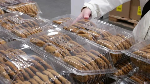 Motion of people buying cookie inside Costco store with 4k resolution Stock Footage 103438254