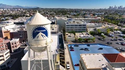 Motion picture industry studio. Paramount Pictures studio water tank 스톡 동영상 323330741