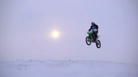 Motocross, winter training Stockbeeldmateriaal 70804223