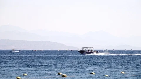 Motor boat in Eilat,sailing ship at Eilat sea Vídeo Stock 124123370