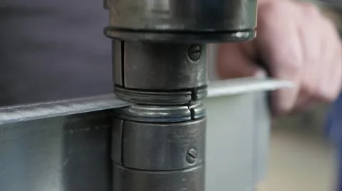 Motor Driven Kraftformer Machine At Work 스톡 동영상 63421060