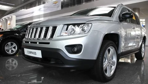 Motor show. Jeep compass Stock Footage 8651077