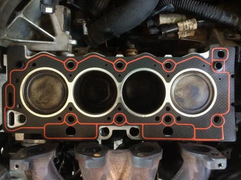 Motor vehicle engine block with new cylinder head gasket Stock Photos
