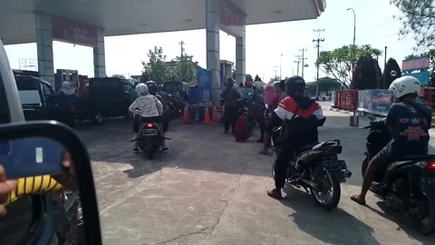 Motor vehicle queue Video stock 209460114