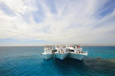 Motor yachts Stock-Fotos