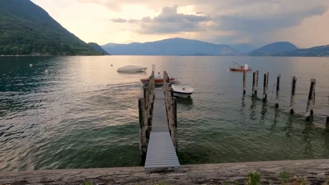 Motorboat on the lake Video stock 201676723