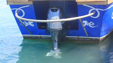 Motorboat in the water Stock-Footage 45575576