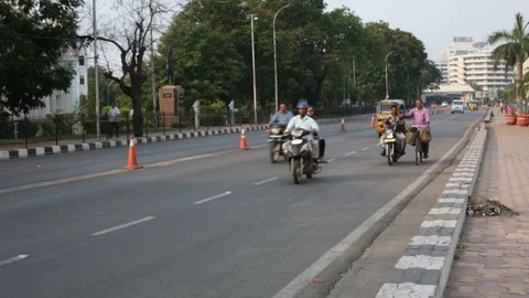 Motorcycle-bicycle-india-funny Stock Footage 89573277