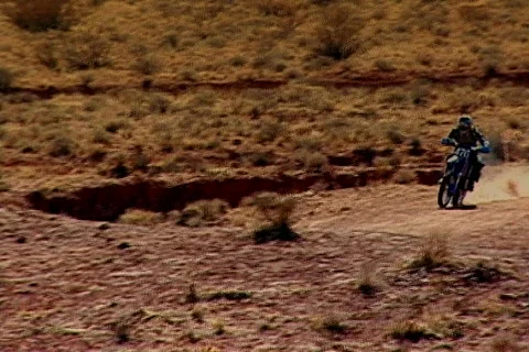 Motorcycle in Desert 스톡 동영상 113363