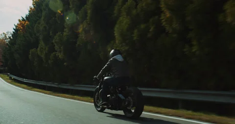 Motorcycle On Fall Mountain Road 4K 動画素材 170272619