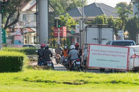 Motorcycle at intersection with traffic light Foto stock