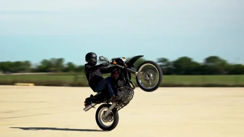 Motorcycle Wheelies Video stock 106260394
