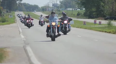 Motorcycles Medium 29.97 1080 動画素材 12107788