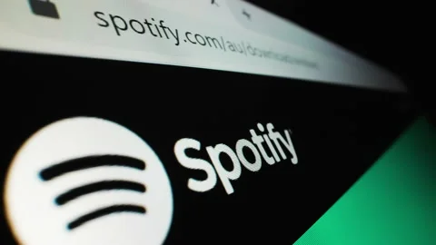 Motorized moving shot of Spotify logo on its website Stock Footage 155317910